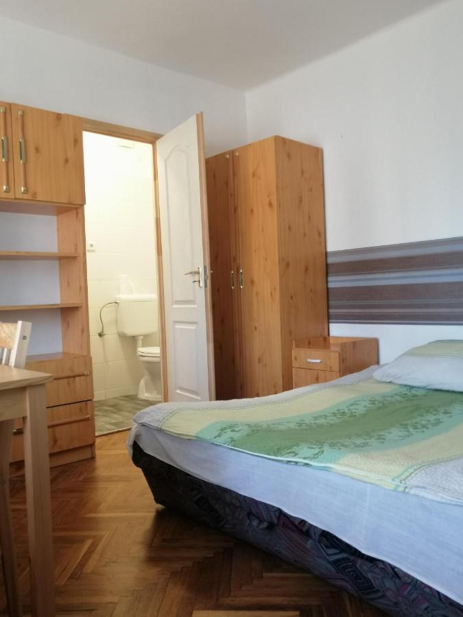 Belvarosi Vendeghaz Miskolc Exterior foto