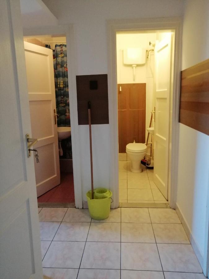Belvarosi Vendeghaz Miskolc Exterior foto